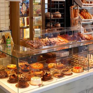 INGRÉDIENT ET MATIERES PREMIERES DU PÂTISSERIE , Maroc