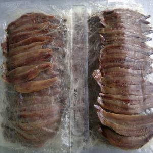 Filet Mariné D'anchois - poissons nous vendons le filet mariné d'anchois.il existe la taille comme 4.5-8cm/pc ,  8-10cm/pc ,  plus 8cm/pc,  bien nettoyé sans sable.conditionnement-1kg* 16 sac vacuun / carton. je suis à votre disposition pour toute information.merci à vous. --
