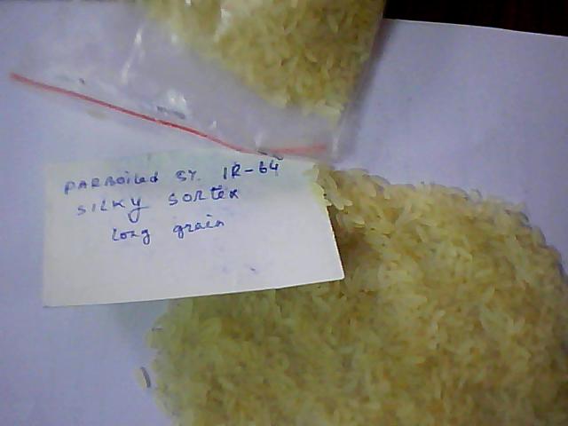  Vente De Riz Indien Jaune Perboiled 5% Brisure - céréales specification---average moisture- 14% max--broken- 5%max--foreign matters- 0.5%max--damaged kernels- 2.0%max--yellow kernels- 1.5%max --immature kernels- 1.5%max--chalky kernels- 5% max--length -  5.8- 6mm--mill degree- well milled and double polished--les petites commandes sont aussi envisageables