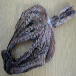  Poulpes Sèches - poissons nous sommes une société tunisienne et nous cherchons un client intéressé par les poulpes séchés,  merci de nous définir la quantité demandée dans vos réponse ...lire la suite...--
