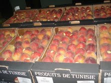  Exportation De Fruits - fruits et légumes nous somme une soci&eacute;t&eacute; d'exportation des fruits tunisienne --nous avons tous les types des fruits d&eacute;licieux d'origine tunisienne comme - abricot - peche ( rond et plate ) - amande verte -  prune - raisin - past&egrave;que - fraise - etc ...--nous cherchons de's clients s&eacute;