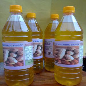  Huile Vierge D'arachide - huiles 100% naturelle,  de bonne huile d'arachide brute,  extraite par pression &agrave; froid et filtrer sans aucun traitement chimique.l'extraction est faite avec un &eacute;quipement d'extraction standard. peut etre utilis&eacute;e dans les industries agroalimentaire et cosm&eacute;tique comme mati&egrave