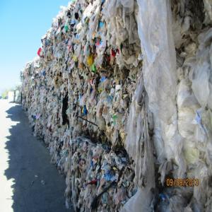  Dechets Plastiques - energie renouvelable bonjour,  nous disposons de 10.000mt de d&eacute;chets m&eacute;nagers plastique mixte &agrave; vendre. produit d&eacute;j&agrave; compact&eacute; en balle d'1 tonne. procedure- le plus simple que possible. l'acheteur vient au portugal,  visite et controle la marchandise. l'acheteur fait un bon de com