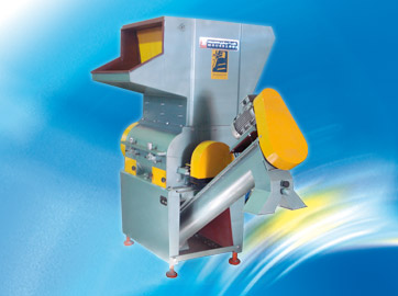  Broyeur Plastique - matériels machines spécialement étudié pour le broyage de tout type de plastique le broyeur est muni d’une trémie de réception ou la matière sera alimentée. le bloc de broyage est doté d’une grille interchangeable de calibrage selon la demande.--etat du broyeur- 