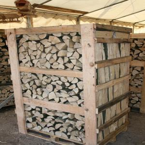  Bois De Chauffage Sec !!!! - bois charbon fibre bois de chauffage hetre,  chene et charme sec (s&eacute;ch&eacute; dans le s&eacute;choir) dans les palettes 1, 8 m3 (1, 0m x 1m x 2m) fournir notre transport.--nous avons aussi bois de chauffage demi sec et vert, --nous avons aussi les palettes 1 m3 ou (bois vert) 2m3--parler fran&ccedil;ais,  anglais e