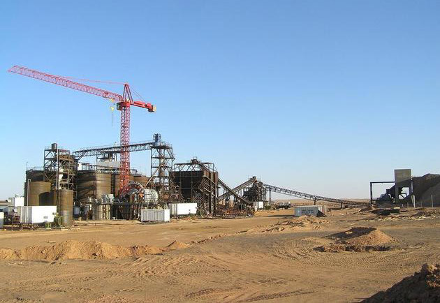  Extraction - métaux nous sommes apporteur d'affaires et spécialisé dans le négoce et le placement des fonds dans différents domaine .--actuellement sous sommes a la recherche d'un partenaire financier interressé par le secteur minier mauritanien ,  investissement garantie , rendement su