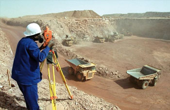  Vends Gisement Agregats - mine terrain concession vend gisements agrégats situe a borj boarrej  superficie 120 hecters en activité avec materiale eu son materiale titres munies valable 10 anne prix-14 milliards negossiable    