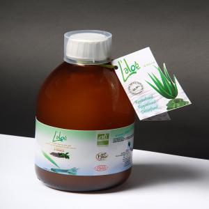  Jus Bio D_aloé Vera Aux Extrait De Thé Vert - boissons non alcolisée the association between the gel of aloe vera and green tea extract has an important role in weight loss- they reduce fats by speeding up the metabolism and boosting fat oxidation.--properties---         - weight loss thanks to the presence of caffeine--         - anti-wrinkle and anti-oxidant par ex