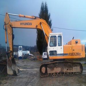  Pelle Hyundai Type 290 Lc - matériels machines joint pelle 2 unitées.--1 hyundai type 290 lc--année 1995--heures estimeés 11500--train de chaines 50 / usure--bras monobloc--balancier de 3 m--tuiles de 600 mm--godet terrassement de 1300mm--machine en bon etat----2eme machine de identique sauf année 1996 heures estim&ea