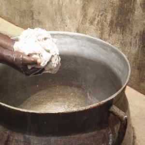  Karite Certifié Ecocert, Brut Et Non Raffine - matières grasses je vends du beurre de karité brut et non raffiné,  fabriqué par une coopérative de femmes burkinabés,  et labélisé ecocert 