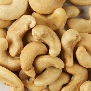  Vendre Noix De Cajou Decortiquees - fruits secs et graines grillées a vendre noix de cajou décortiquées. origine - sénégal et guinée bissau. et nous pouvons livrer jusqu'à 1000 tonnes. aussi,  nous avons les moyens et possibilités de travailler avec la lettre de credit . nous avons des financiers tres puissants qui son