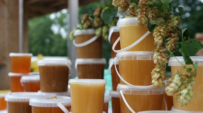  Miel Écologique De Lituanie - produits sucrés notre entreprise de dirigeant français et équipe francophone commercialise du miel écologique de sarrasin,  de colza,  de fleurs,  de foret. ----pour une quotation,  merci de nous indiquer,  le type,  le conditionnement souhaité,  la quantité,  et le lieu de livraison souh