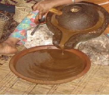  Huile D'argan, Amlou, Miel, Savon D'argan - huiles huile d'argan - 35   le litre --savon d'argan - 20   le kg--amlou aux amandes - 30   le kg--miel - 30   le kg----tous nos produits sont bio,  mis en bouteille,  emball&eacute;s,  certifi&eacute;s et conformes aux normes internationales.