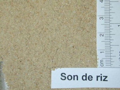  Son De Riz - céréales je dispose d'une grande quantité de son de riz. stock disponible. faites vos commandes si intéressé. 