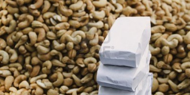  Fournisseur Amende De Cajou Ww320 - fruits secs et graines grillées nous recherchons un fournisseur cooperatives agricoles ou producteurs direct ou particulier pour une fourniture regulière selon sa capacite de production  mensuelle de l amende de cajou ww 320. nous avons besoin  au moins 5 t/mois contactez nous avec vos propositions de prix pour asseoir ce partenar