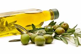  Huile D'olive Tunisienne Extra Vierge - huiles 	bonjour un producteur de huile d'olive extra vierges de haut qualité biologique mise en vente son part conditionné bouteille en verre d'un litre et demi litre . livraison tout destination les prix fob --possibilité demande son propre marque pour la mise en bouteille --