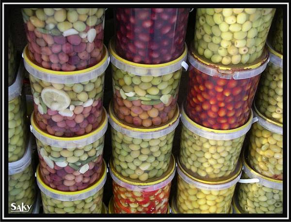  Vente Olive De Table - fruits et légumes ente olive de table société tunisienne d export nous disposons d'une quantité importante d'olives et huile d'olive,  les prix de lancement sont---- olive de table violette 1, 68 €/kg---olive arbakina 1, 25 €/kg--olive petcholine vert naturel 1, 40 €/kg --prix départ usine tun