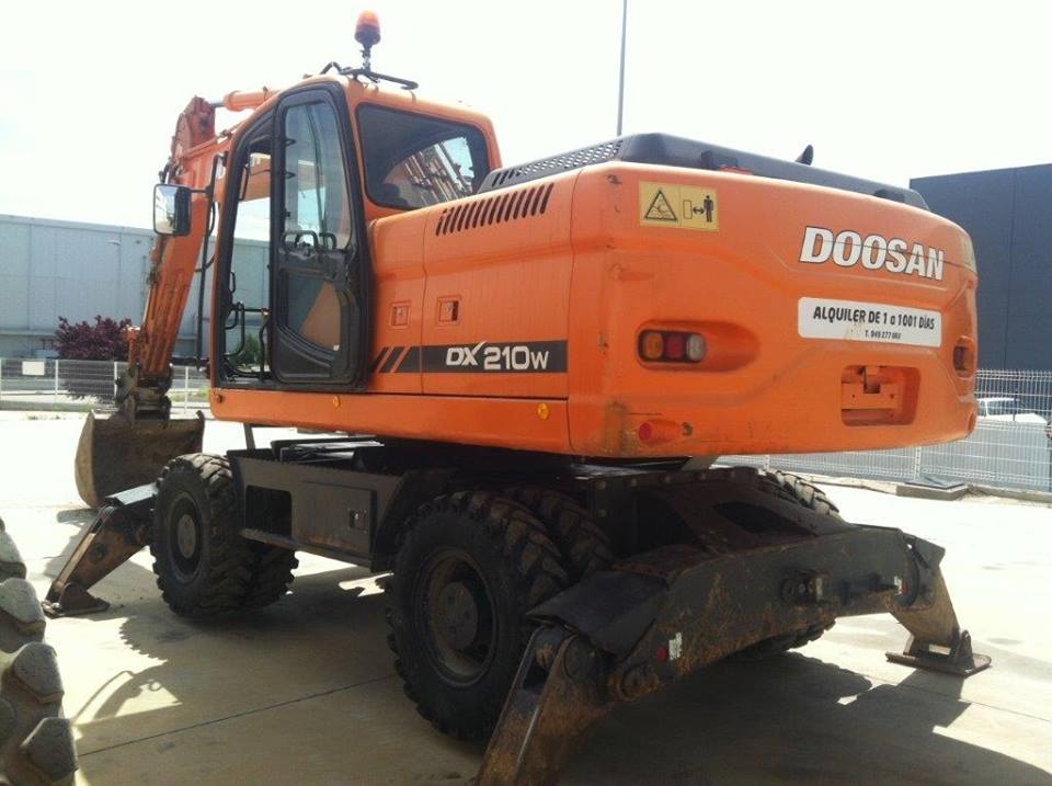  Pelleteuse Vendre - matériels machines nous mettons en vente une pelleteuse de marque doosan 210 fabriquée en 2007, livrable j'usqu'au maroc transaction cif, bon etat et avec un bon prix 52000€ hors taxes.si vous etes intéréssés veuillez nous contacter 