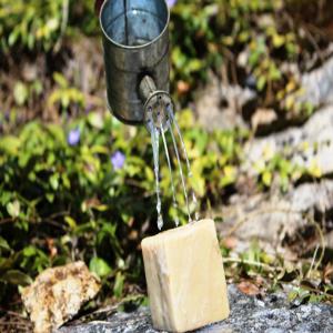  La Savonnerie Au Lait De Jument - hygiene entretien nous vous proposons des cosmétiques au lait de jument de fabrication artisanale et naturelle---savons huile d'argan,  amande,  miel et lait d'avoine,  verveine, lavande, --lait hydratant,  crème de jour,  shampoing gel douche--nous étudions toutes demandes