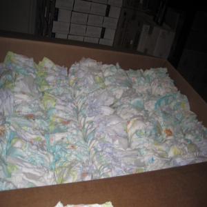 COUCHE PAMPERS - 8 tonnes - 3,80/kg - carton de 130 kg - illimité - France  Recherche de client - Espaceagro