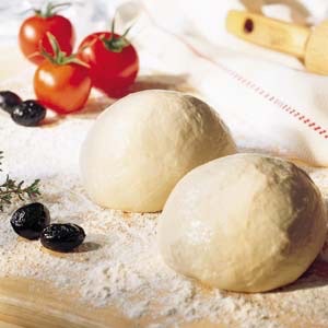  Pâton Pizza Surgelé - conserve semi conserve  entreprise spécialisé dans la confection de pâte à pizza. depuis plus de 20 ans d'expérience,  la pâte à pizza est faite à partir de recette traditionnelle et familiale. unique et savoureuse,  elle réveillera les papilles de vos clients. --