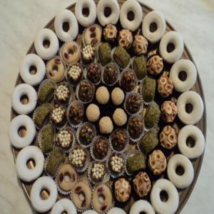  Pâtisserie Tunisienne - patisserie fabricante de pâtisserie tunisienne très variées avec une matière première bien choisie très fine et raffinée. je possède une expérience de plus de 18 ans et je suis à la recherche d'un marché  tunisien ou étranger . 