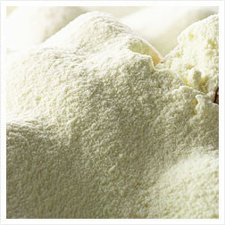  Lait En Poudre - lait et produits laitiers bonsoir --nous sommes des producteur et fournisseur des grosses qauntité des lait en poudre au bénin .--------spécifications----bonne valeur nutritive,  solubles. selingrédient,  emulsifying capacité,  la sensation en bouche lisse,  le goût et l'odeur naturelle l