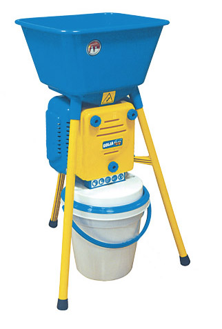  Moulin Pour Céréales Novital Golia 750w - matériels machines moulin pour c&eacute;r&eacute;ales novital golia 750w pour bl&eacute;  orge   avoine   maïs   seigle et toute les c&eacute;r&eacute;ales s&egrave;ches   convient pour la pr&eacute;paration des nourritures animali&egrave;re. ----livr&eacute; avec 4 grilles afin d ajuster la moulure de farine &agrave;