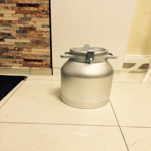  Bidons Lait Inox Aluminium Accessoires Traite - machinery equipment milk cans from 10 to 50 liters for milking machines & transportation of fresh milk.--on-farm milk processing accessories- pails,  funnels,  sieves,  filters,  milk bucket with measuring scale &  cups,  lactometers.--