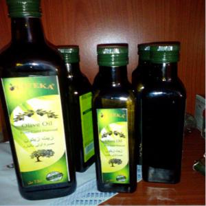 Extra Virgin Tunisian Olive oil - olis olive oil packed in glass smoked bottels -----article - extra virgin olive oil - less then 0.35 acidity approved by sgs ,  0% cholesterol----packaging - oliveka ( registred brand ) or client's brand----volume of bottles - 0.5 l ,  0.75 l ,  1 l----prices fob tunis tunisia - 2.5 usd ( 0.5 l ) ,  3.5 usd 