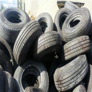  	pneu De Véhicules Usagés Au Port De Lomé (1x40 - matériels machines cher madame et monsieur,  nous disposons de 1 conteneur de 40 pieds. a linterieur il ya de pneu de véhicules usagés et deux vehicules mazda (mazda 626 et 323f) a vendre au port de lomé. --liste de pneus- --roue		nombre--195/70/15 c	-	245--225/70/15 c	-	95--225/70/15	-	6--215/70/1