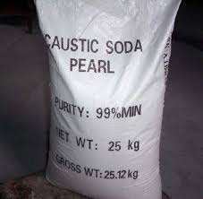  Soude Caustique Pearl - chimie additif engrais cat&eacute;gorie - soude caustique--d'autres noms - hydrate de sodium--num&eacute;ro de cas - 1310-73-2--mf - naoh--point d'origine - tianjin chine (continent)--norme de cat&eacute;gorie - cat&eacute;gorie industrielle--puret&eacute; - mn de 99%--application ---1). utilis&eacute; en tant que d&eacut