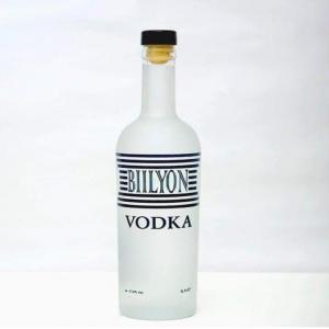  Vodka Made In Bulgarie, Excellent Gout Et Prix - boisson alcoolisée la vodka r&eacute;sulte de la distillation --de mati&egrave;res premi&egrave;res (c&eacute;r&eacute;ales) m&eacute;lang&eacute;e &agrave; de l eau douce.--c est la boisson la plus propre au monde des boissons alcoolis&eacute;es, avec le contenu le plus bas en huiles empyreumatiques. --la vodka est co