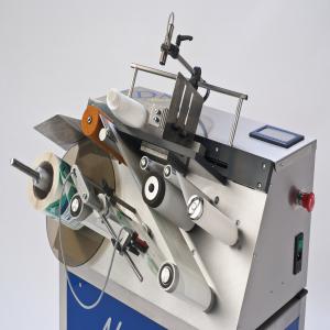  Étiqueteuse Automatique Ninette Plat - matériels machines machine semi automatique pour la pose d'une &eacute;tiquette adh&eacute;sive sur un support plat ou ovalis&eacute;,  quelque soit sa nature.--cette machine,  tr&egrave;s polyvalente,  permet l'&eacute;tiquetage de flacons,  de bouteilles,  de bidons,  boites,  flaconnages cosm&eacute;tiques,  bref une tr&eg
