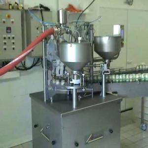 Conditionneuse Yaourt- FRANCE - conditionnement nous sommes  constructeur et fabricant français de machines de conditionnement en pot plastique et verre,  bouteilles plastique et verre,  soit rotative ou en ligne,  pour l'industrie et les petites unités de transformation.--consultez nous --car nous avons différents modèle