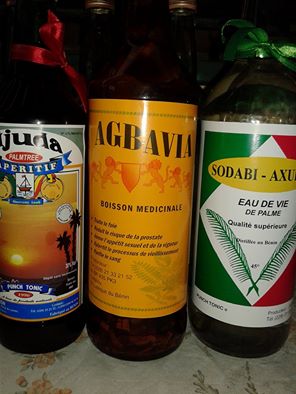  Vente De Sodabi Eau De Vie De Palme - boisson alcoolisée aujourd’hui en afrique de l’ouest,  bien qu’il existe des sodabi à la qualité aléatoire voire nocifs quelques entreprises commercialisent un alcool traditionnel sans danger. au bénin,  c’est le cas de sodabi  qui existe depuis 1990. -- à la tete de l’entreprise famil