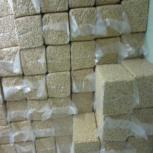  Noix De Cajou Décortiquer - fruits secs et graines grillées noix de cajou d&eacute;cortiquer ----vente de noix de cajou d&eacute;cortiquer calibre w320 dans des sacs sous vide--origine benin --quantit&eacute; minimale 18 t----conditions tarifaires - 3000  /t --conditionnement - sac de 5 kg sous vide --quantite - 60 t/mois --prix - 3000  /t --