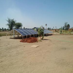  Container Solaire - energie renouvelable notre société commercialise la toute première centrale solaire mobile et brevetée (brevet européen) sous forme de conteneur - destinée aux zones isolées,  elle permet d alimenter des villages (jusqu à une centaine d habitations),  de subvenir aux