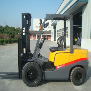  Chariot Elevateurs - matériels machines bonjour, --nous avons a notre disposition des chariot élévateurs tout types--nous fournissons le chariot élévateur diesel 1.5-4.0t et le chariot élévateur á essence 1.5-4.0 t pour votre choix.ce chariots peuvent etre équipé de différents 