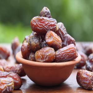  Dattes Algeriennes De Super Qualité - fruits et légumes nous mettrons en vente une bonne quantité de dattes de palmier super qualité du sahara algérienne (biskra et oued souf) en mois d'octobre 2016.--la quantité commence par 200 tonnes.--nous recherchons des clients ou intermédiaires sérieux pour vendre en europ