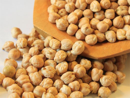  Vend Pois Chiche Et Lentilles - fruits et légumes nous sommes une entreprise importe exporte pour le grain de tournesol,  pignons de pin,  lentilles et pois chiche basé en lituanie.  nous cherchons des clients pour diffuser nos produits en europe et dans le monde entier.--possibilité de livrer régulièrement sur toute l'ann