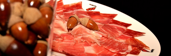 Jambon Iberique Cebo A.o.c - viandes et oeufs en cas d'etre interesses faites nous le savoir et nous vous enverrons pro-format avec grand plaisirs,  sommes a votre service pour plus d'informations,  cordialement ggg.