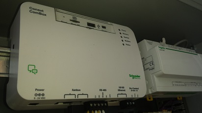  Equipement Pour Gérer Le Photovoltaïque - energie renouvelable modules schneider electric  destinés à gérer les onduleurs sur site photovoltaïque --combox,  comx 200 ,  mt 258  etc --qt 30  pièces --armoires complètes disponibles x 30 