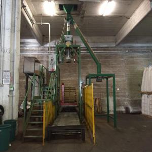  Conditionneuse Pour Big-bag - matériels machines cette conditionneuse pour big-bag se trouve dans des conditions optimales,  comme nouvelle,  parce qu'elle a travaillé pour une breve periode de temps. avec charge-pallettes automatiques. --contactez-nous pour toute information supplementaire. 