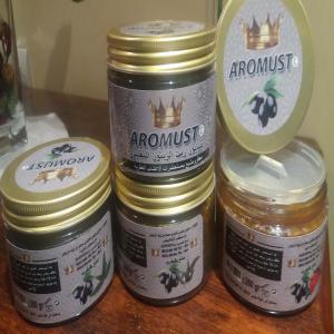  Savon Noir De Meilleure Qualité Marchande - hygiene entretien nous proposons ---savon noir marocain  à base d'huile d'olives (de couleur naturelle sans ajout de teintes,  à tendance marron,  noir ou verte).--ce produit naturel est issu du bain authentique marocain,  enrichi des huiles essentielles et est parfumé par des fragrances typiquement