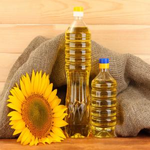  Sunflower Oil - huiles is export-oriented. and it works,  as a subsidiary of a group of companies operating in the agricultural market and having their agricultural area