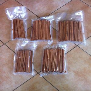  Cannelle En Baton - épices aromates bonjour,   ----nous avons d&eacute;velopp&eacute; aujourd'hui un r&eacute;seau d'acc&egrave;s direct aux producteurs mexicains de cannelle.----avec notre partenaire sur place,  nous avons la volont&eacute; de faire connaitre ce produit de qualit&eacute;  gourmet  sur le march&eacute; europ&eacute;en.-