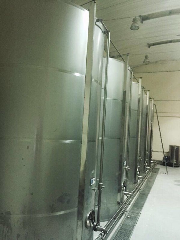  L’huile D’olive Extra Vierge - matiere vegetale nous sommes une entreprise marocaine exportatrice de l’huile d’olive extra vierge,  nous exportons en vrac ou conditionné en bouteille,  notre produit est de très bonne qualité,  sans  additifs et avec un prix très attractif,  n’hésiter pas de nous contacter via email 