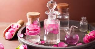  L’eau De Rose 100% Bio - matiere vegetale nous sommes une entreprise marocaine exportatrice de l’eau de rose  d'origine vallée des rose kalaa mgouna (maroc) 100% bio,  nous exportons en vrac ou conditionné en bouteille,  notre produit est certifié ecocert et onssa,  de très bonne qualité,  sans  additifs et av