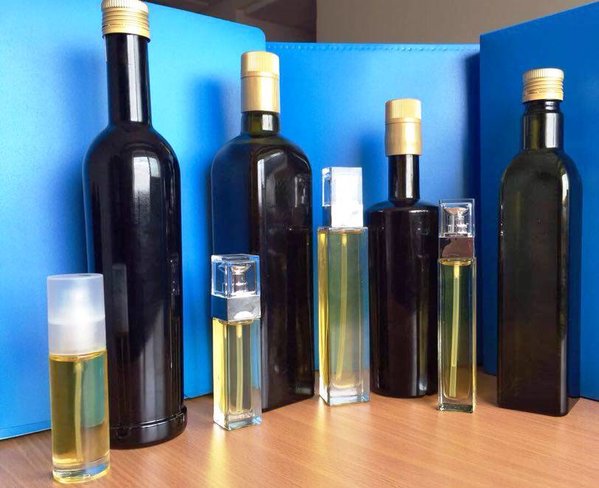  Huiles Végétales 100% Bio - matiere vegetale nous sommes une entreprise marocaine exportatrice des huiles v&eacute;g&eacute;tales,  pression &agrave; froid,  nous exportons en vrac ou conditionn&eacute;,  huile d argan,  huile de figue de barbarie 100% bio,  certifi&eacute; ecocert et onssa,  de tr&egrave;s bonne qualit&eacute;,  sans  additifs et av